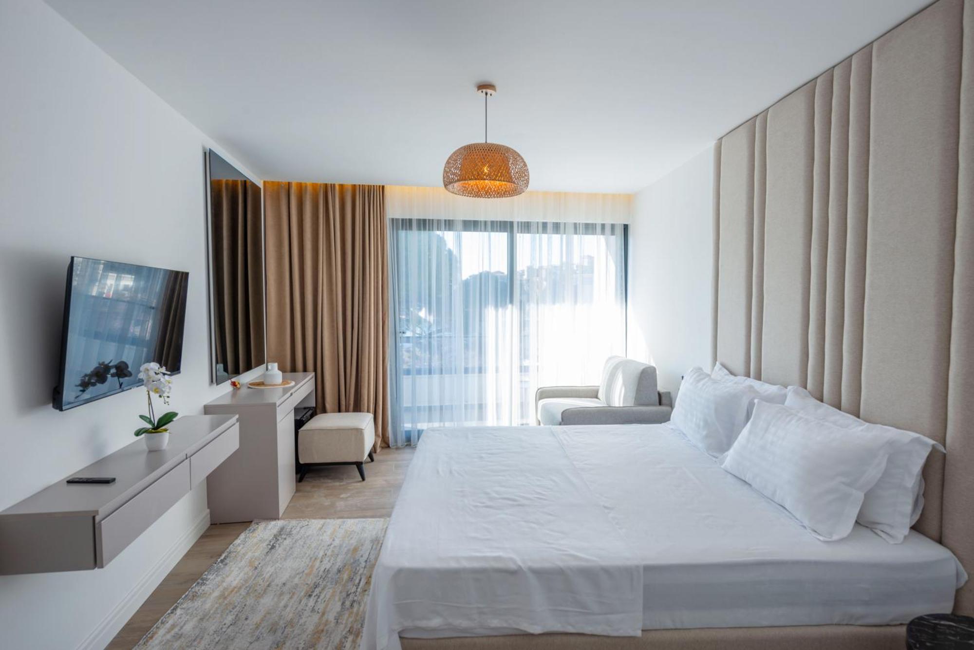 Botanica Boutique Hotel Ulcinj Kültér fotó