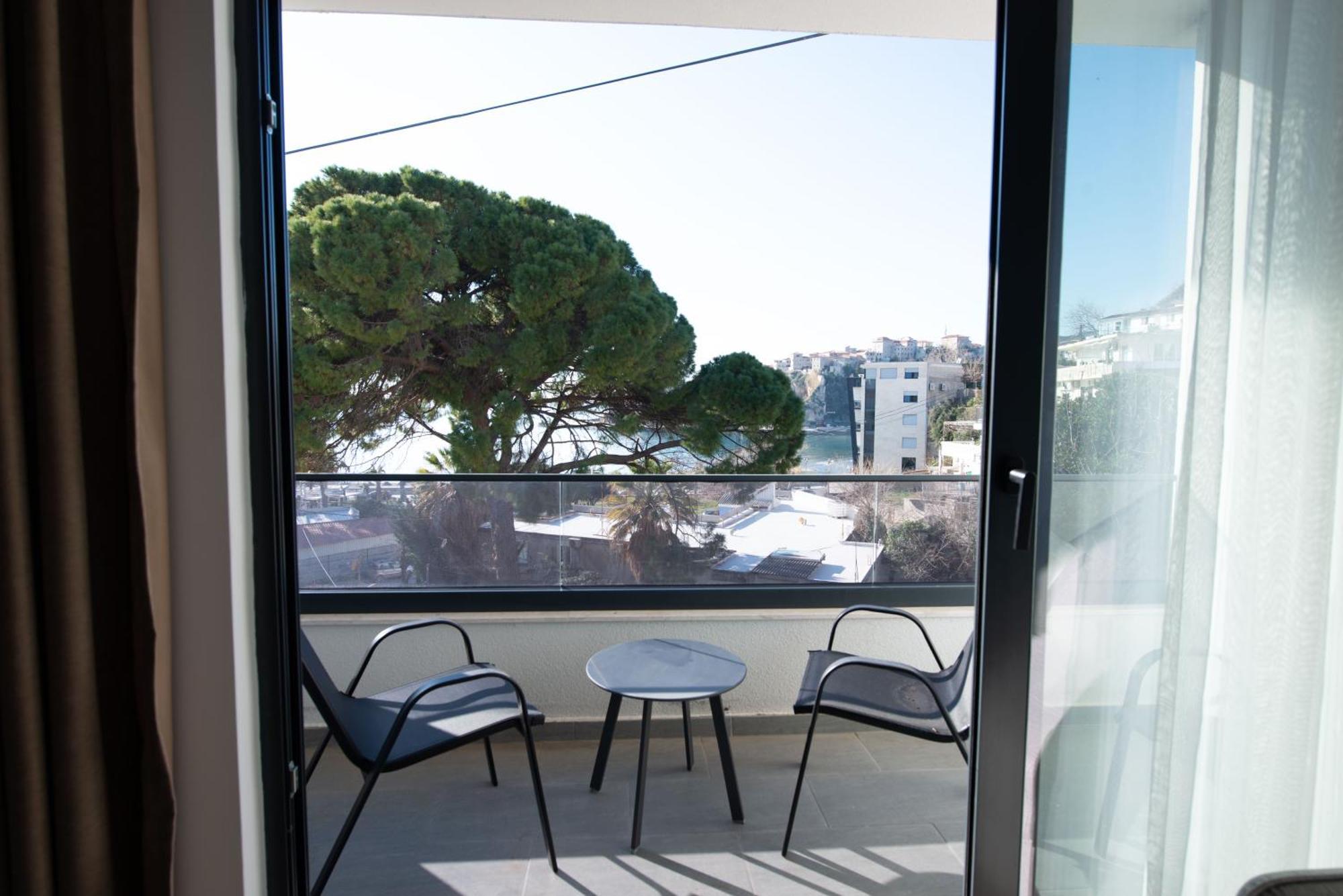 Botanica Boutique Hotel Ulcinj Kültér fotó