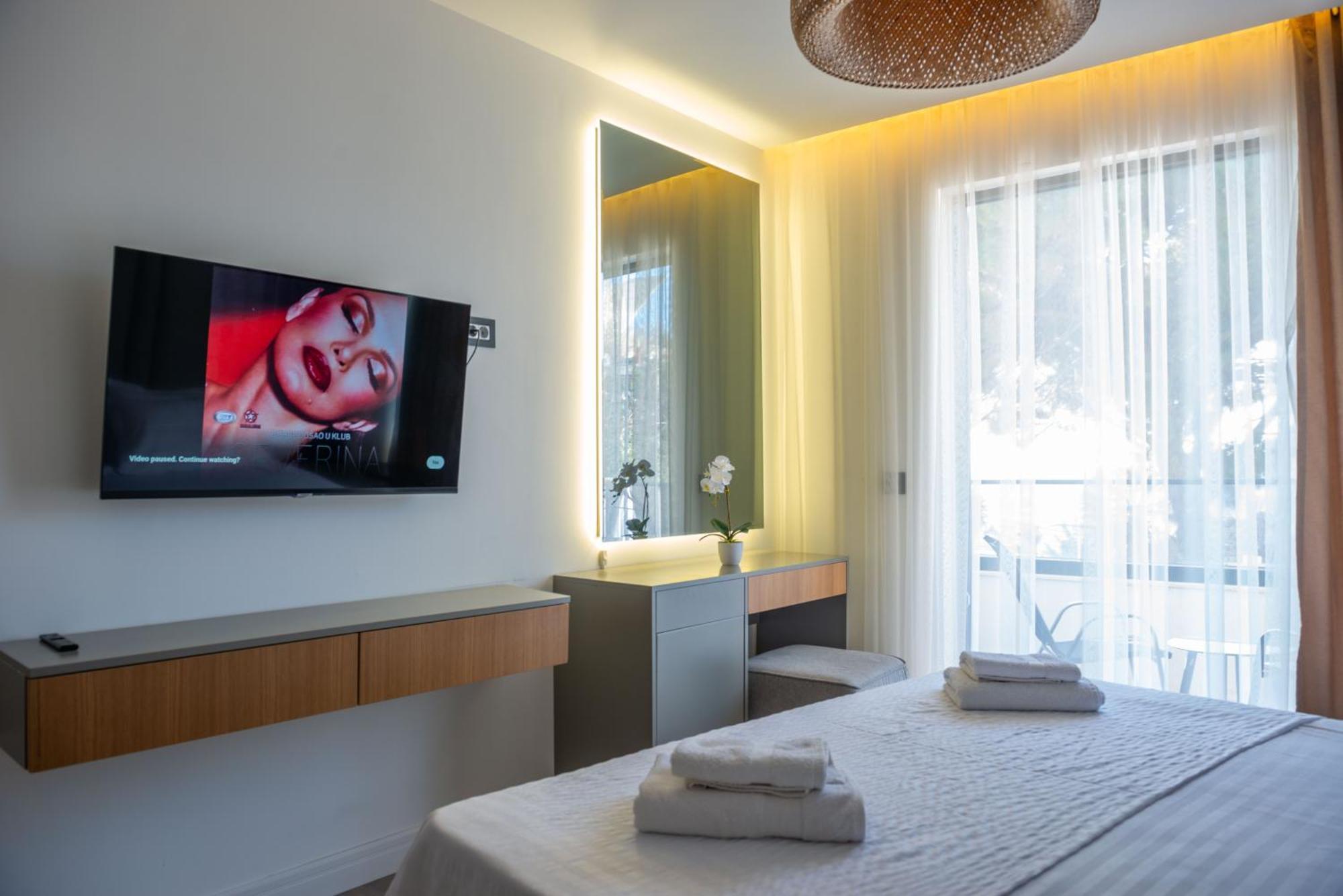 Botanica Boutique Hotel Ulcinj Kültér fotó