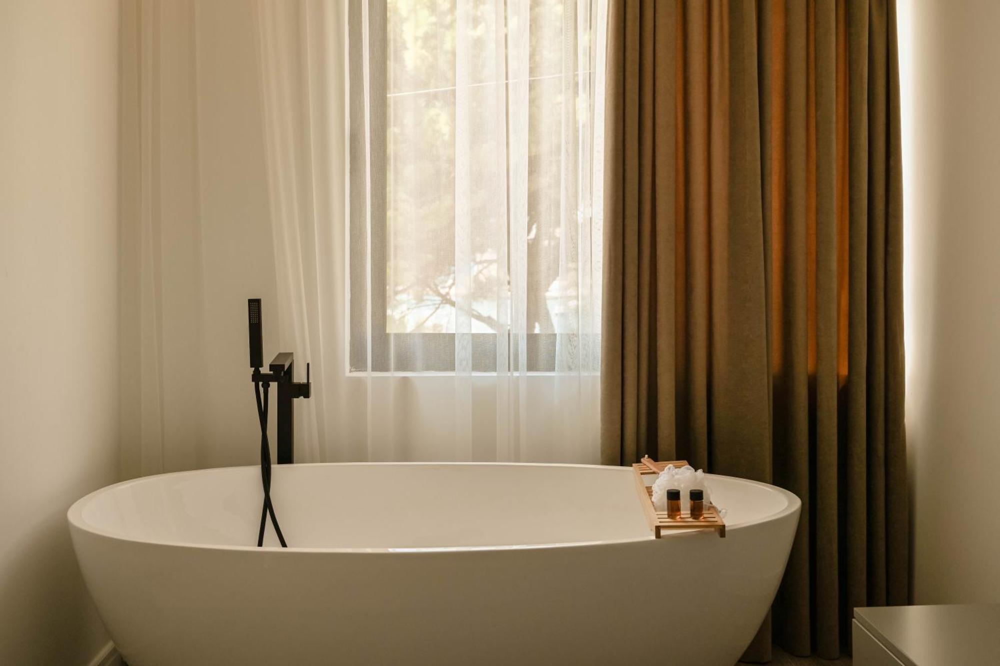 Botanica Boutique Hotel Ulcinj Kültér fotó