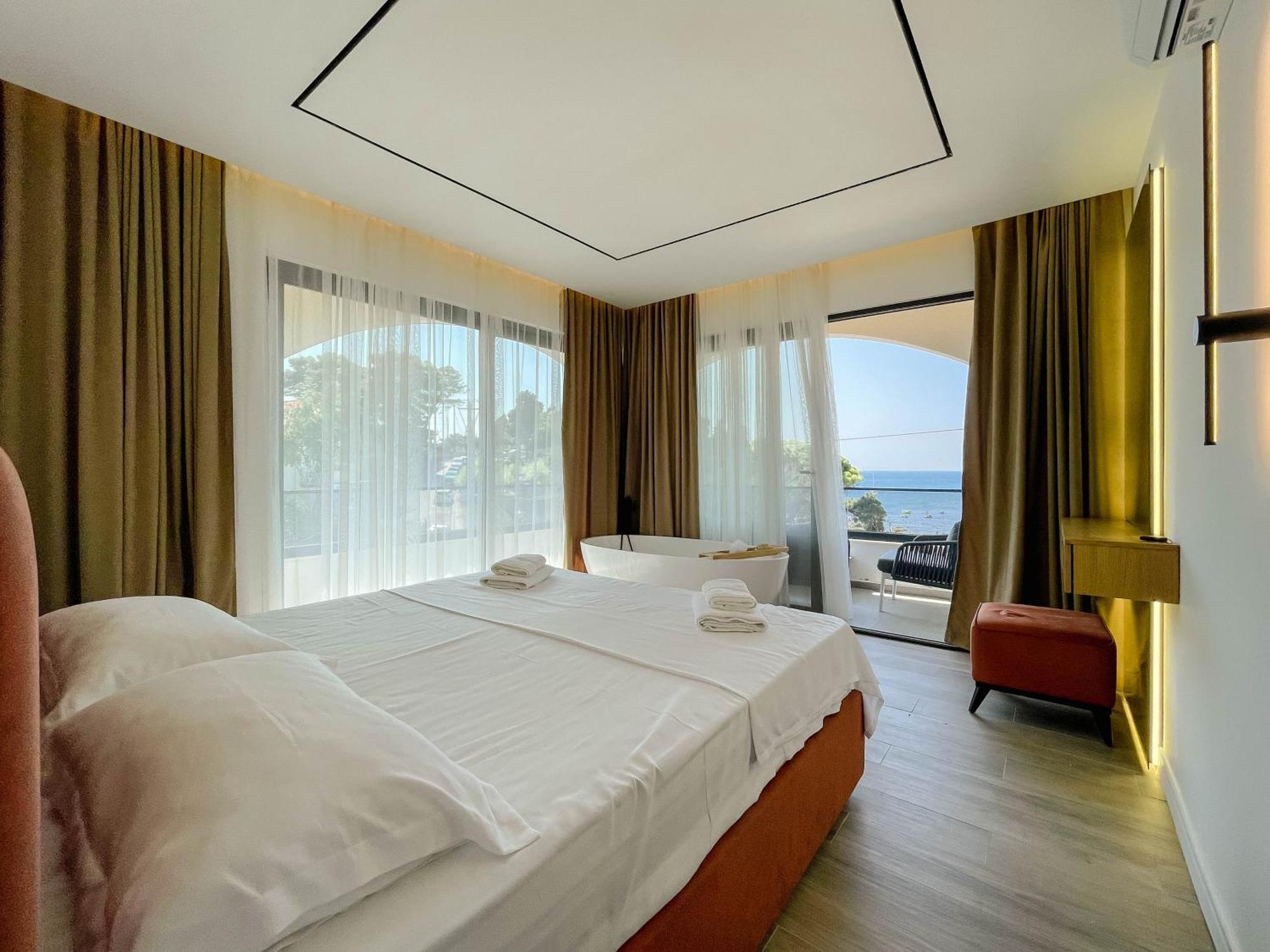 Botanica Boutique Hotel Ulcinj Kültér fotó