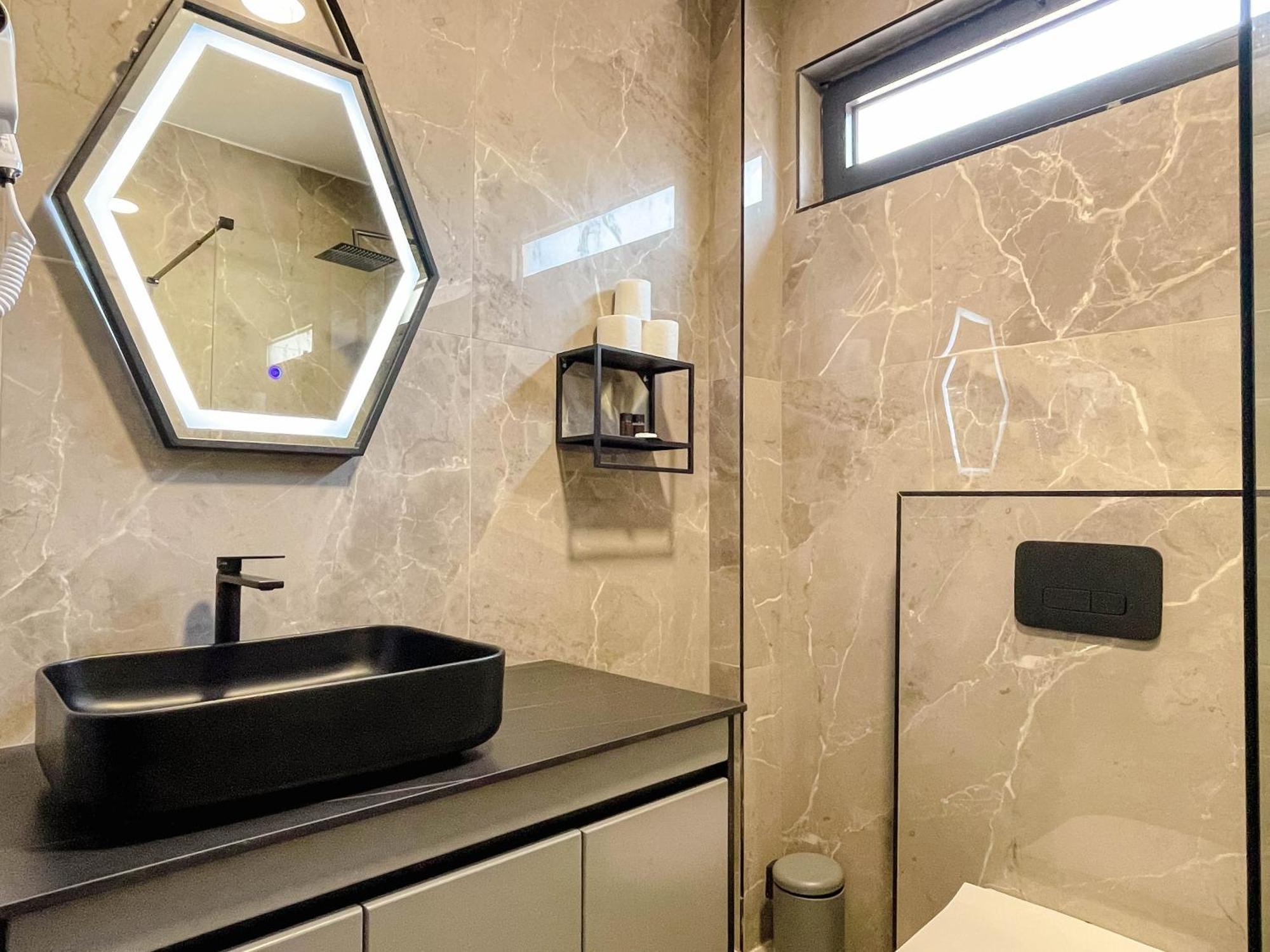 Botanica Boutique Hotel Ulcinj Kültér fotó